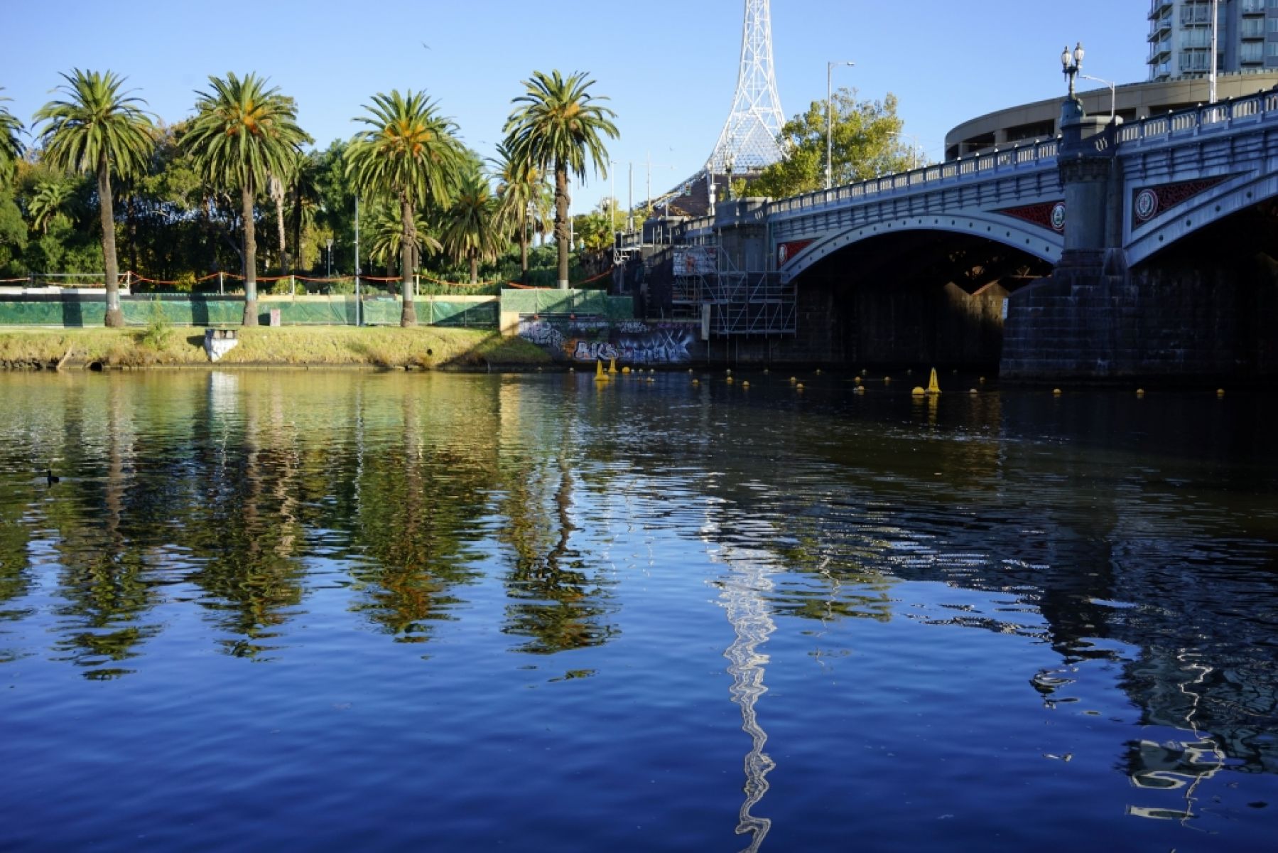 Princes Bridge Inner city reach